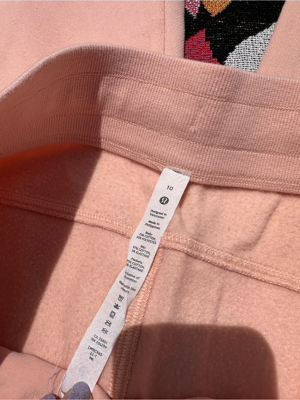 Lululemon Scuba High Rise Jogger 7/8 Length Peach Satin - Picture 6 of 8